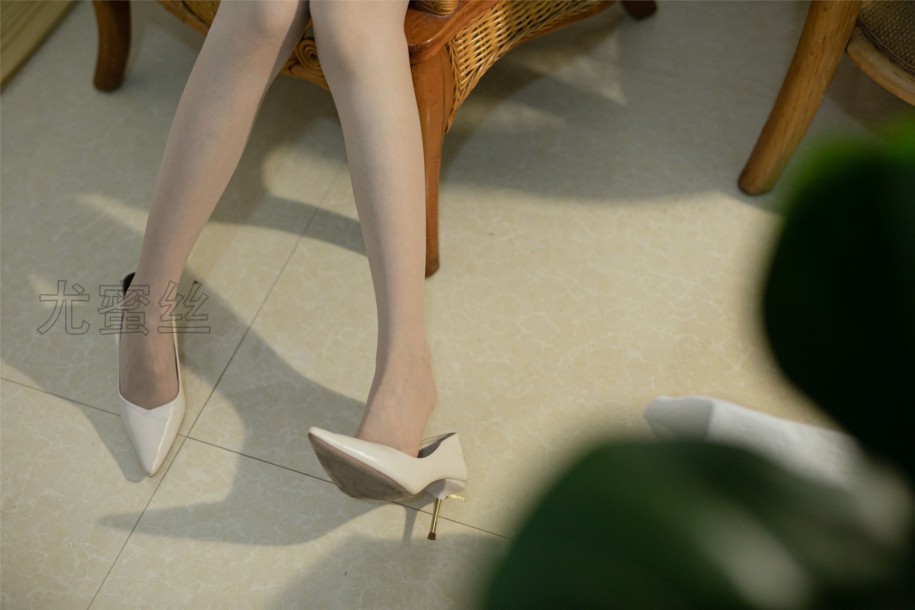 尤蜜丝 穿搭写真 NO.033